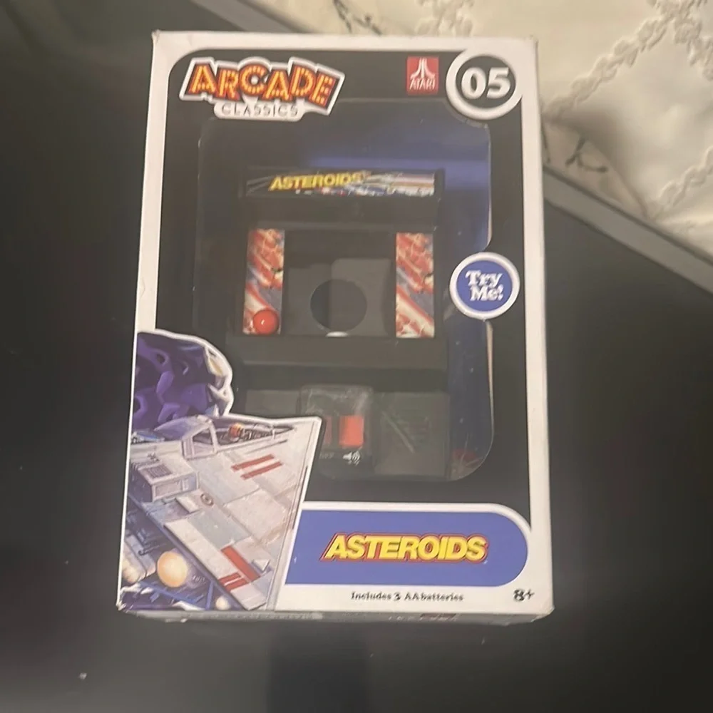 Arcade Classics Asteroids hand held arcade game NIB